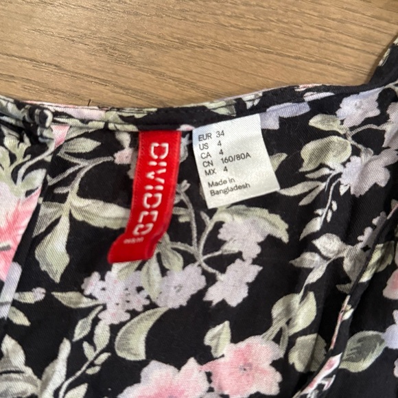 H&M Floral Sleeveless Dress - Picture 4 of 8